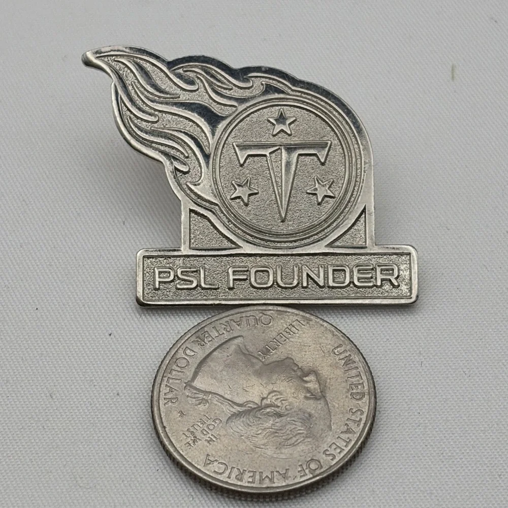 NFL Tennessee Titans PSL Founder Personal Seat License Silver Tone Lapel Hat Pin